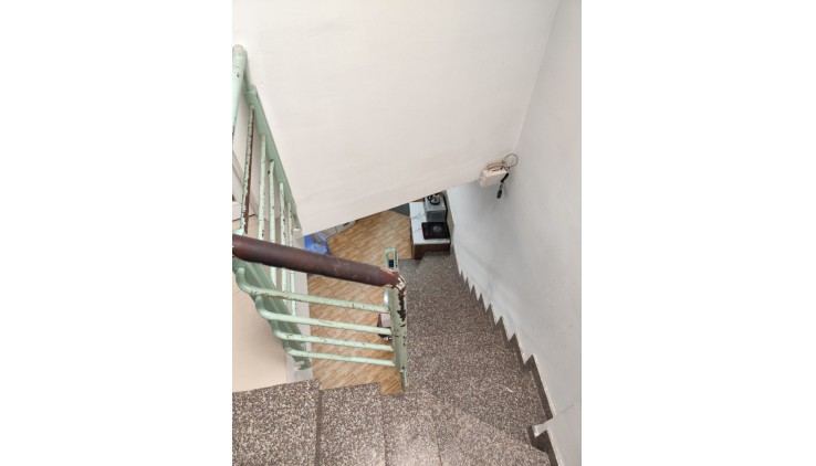 BÁN NHÀ QUẬN 3M HẺM 3M 70M2 2 TẦNG NỞ HẬU 8M 5 PN SÁT MẶT TIỀN TRẦN VĂN ĐANG 5.7 TỶ.